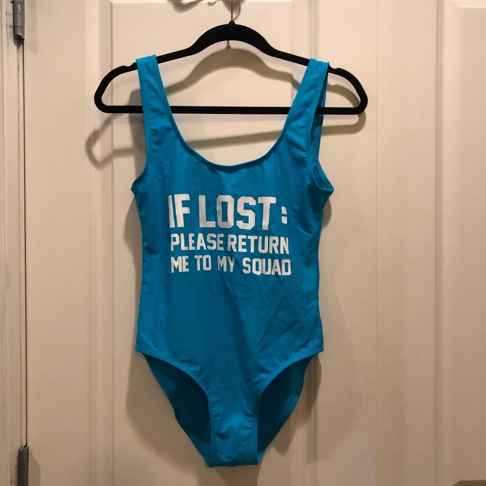 NWOT one piece bathing suit